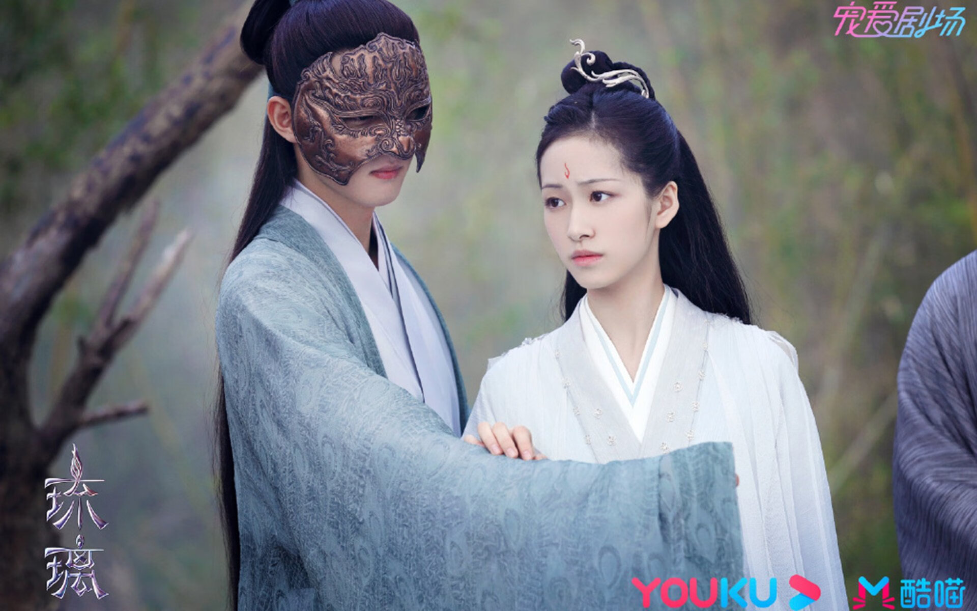 广场舞成为城市风景线，城市广场舞图片