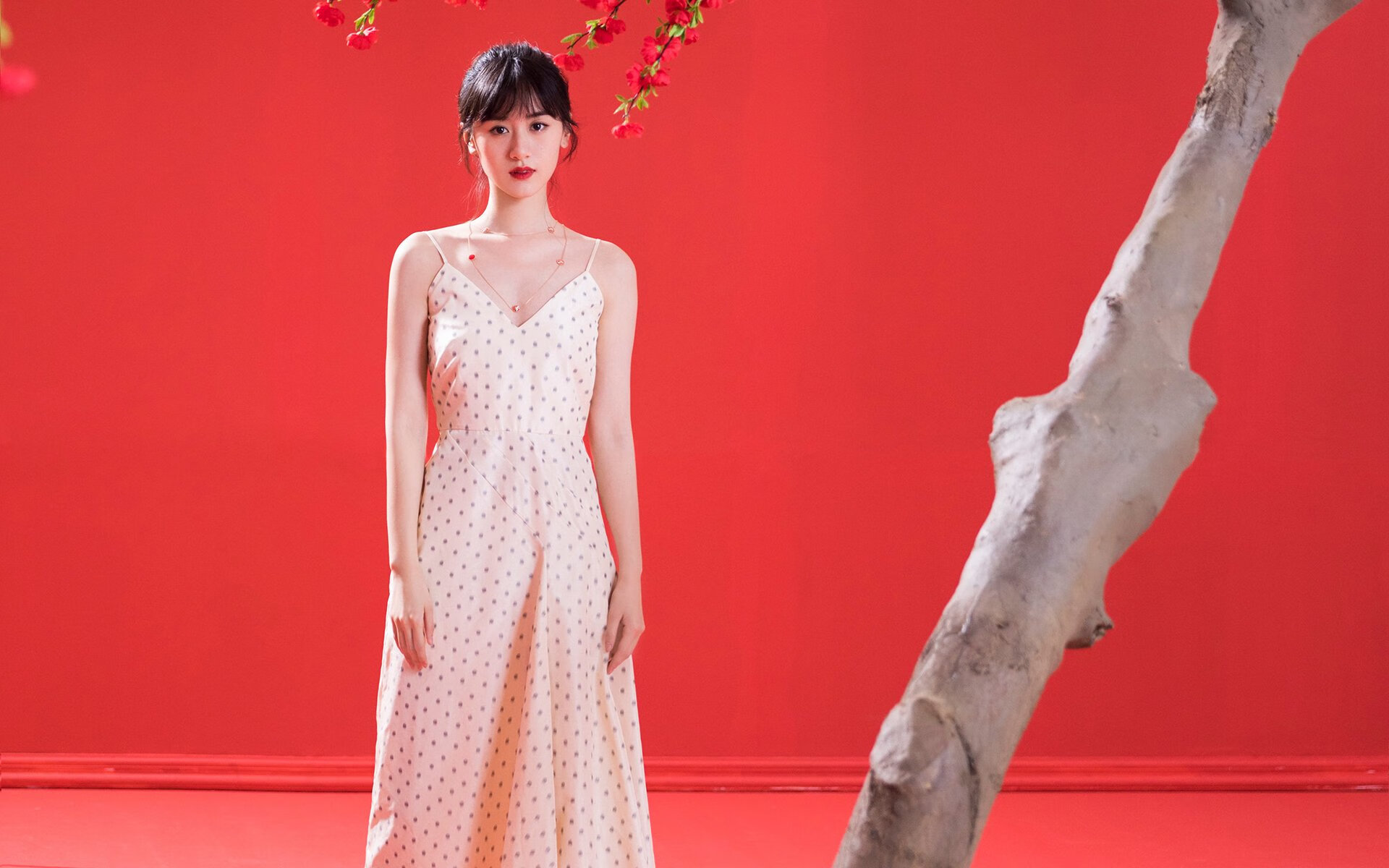 意外田径运动员抵达延误错过检录，运动员失误瞬间