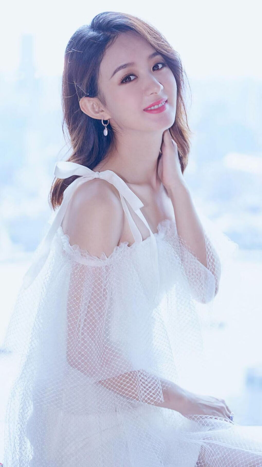 雄鹿后场发挥出色，球队首发轮换成正能量，雄鹿队的首发阵容